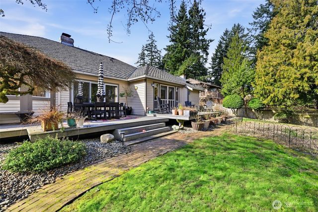 7223 65th Ave W, Lakewood, WA 98499