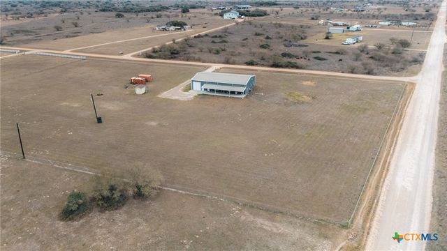 59 Leaning Oak Road, Victoria, TX 77904