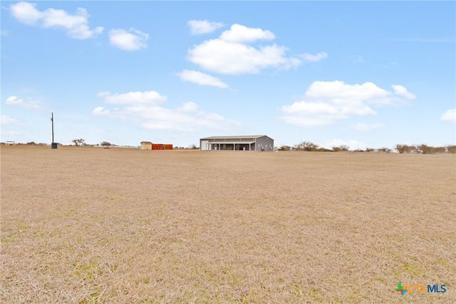 59 Leaning Oak Road, Victoria, TX 77904