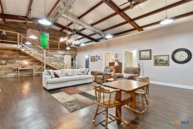 59 Leaning Oak Road, Victoria, TX 77904