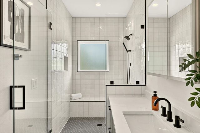 4601 Hank Ave 1, Austin, TX 78745