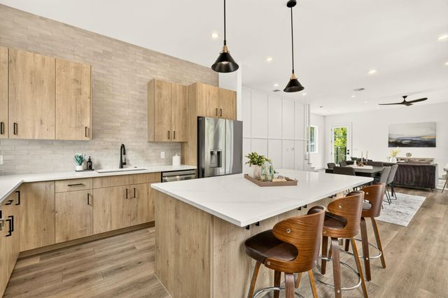 4601 Hank Ave 1, Austin, TX 78745
