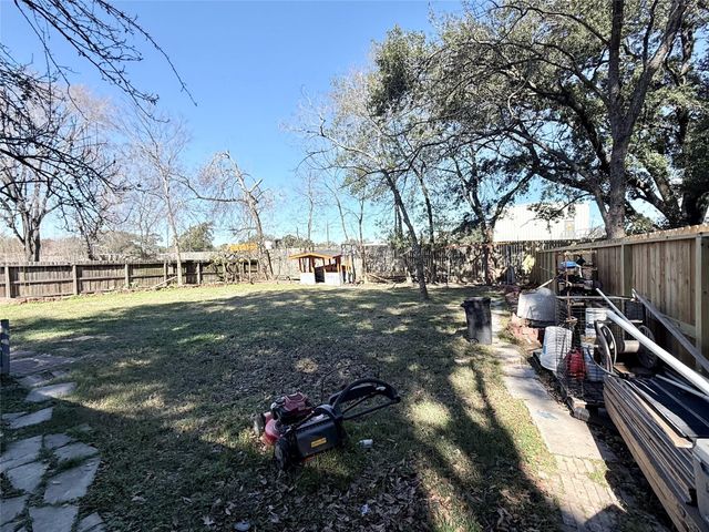 13114 Maxim Drive, Houston, TX 77065