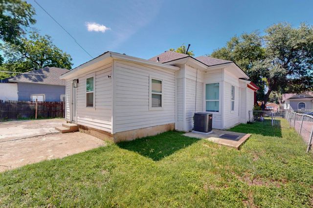 712 W 8th Street, Dallas, TX 75208