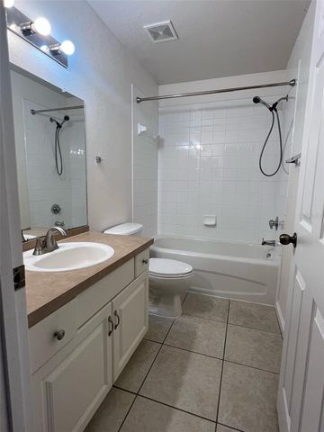 16311 PARKSTONE PALMS COURT, Tampa, FL 33647