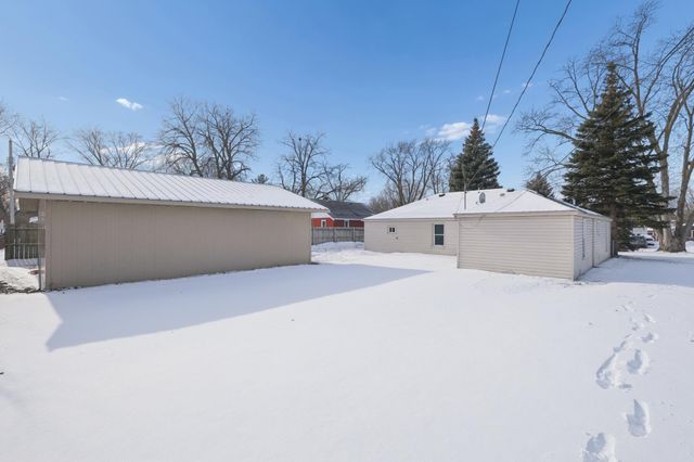 8237 1st Avenue S, Bloomington, MN 55420