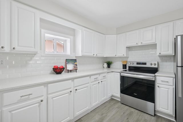 8237 1st Avenue S, Bloomington, MN 55420