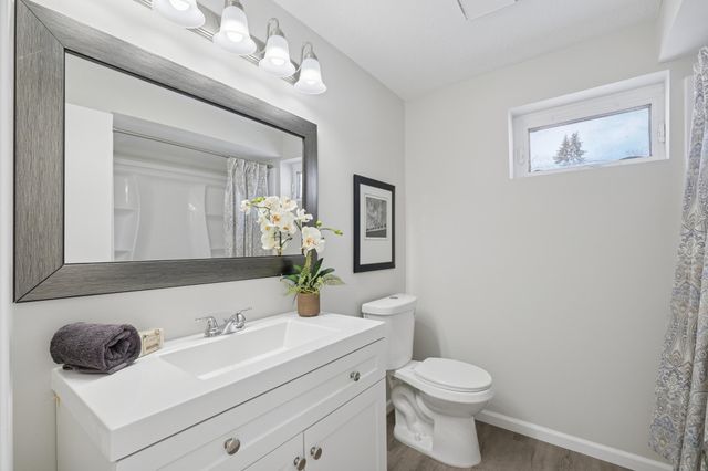 8237 1st Avenue S, Bloomington, MN 55420