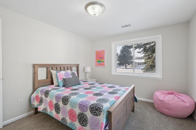 8237 1st Avenue S, Bloomington, MN 55420