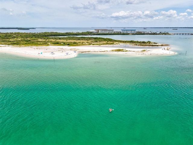 29703 69TH STREET N, Clearwater, FL 33761