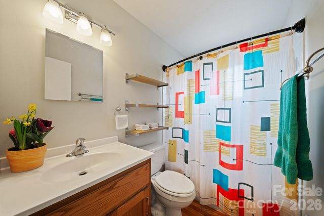 26 Cedar Hill Road, Asheville, NC 28806