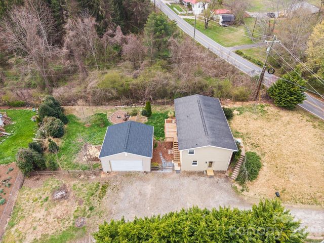 26 Cedar Hill Road, Asheville, NC 28806