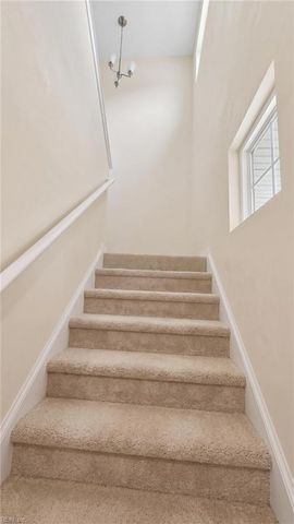 572 Laurel ST, Franklin, VA 23851