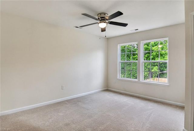 572 Laurel ST, Franklin, VA 23851
