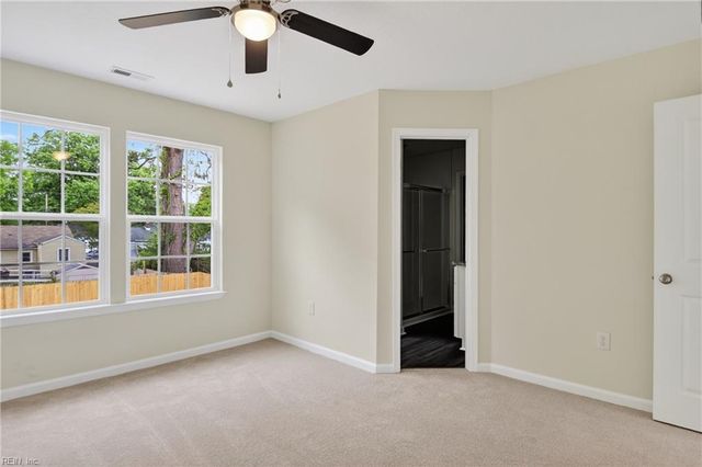 572 Laurel ST, Franklin, VA 23851
