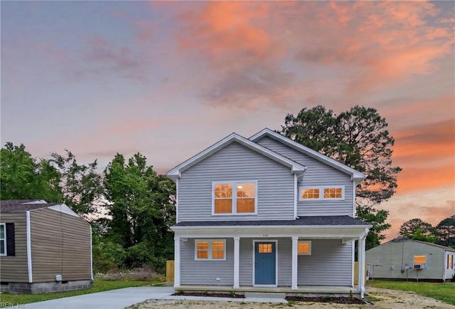 572 Laurel ST, Franklin, VA 23851