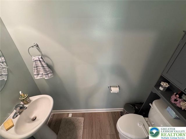 5052 Bellflower Drive, North Whitehall Twp, PA 18078