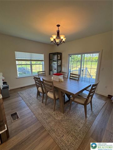 5052 Bellflower Drive, North Whitehall Twp, PA 18078