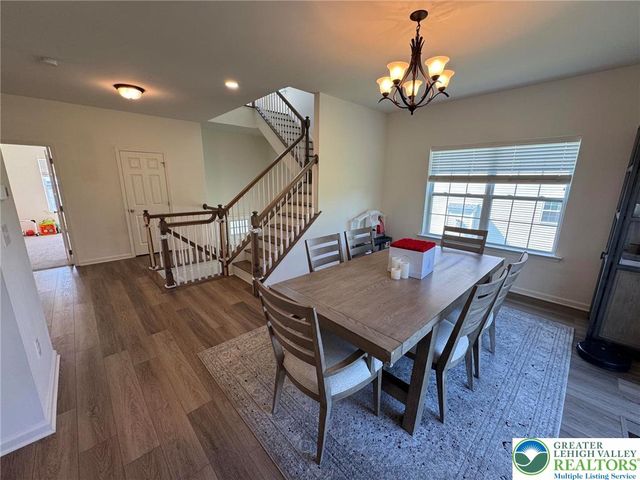 5052 Bellflower Drive, North Whitehall Twp, PA 18078
