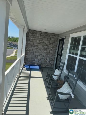 5052 Bellflower Drive, North Whitehall Twp, PA 18078