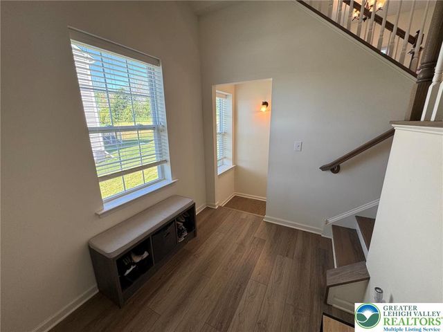 5052 Bellflower Drive, North Whitehall Twp, PA 18078