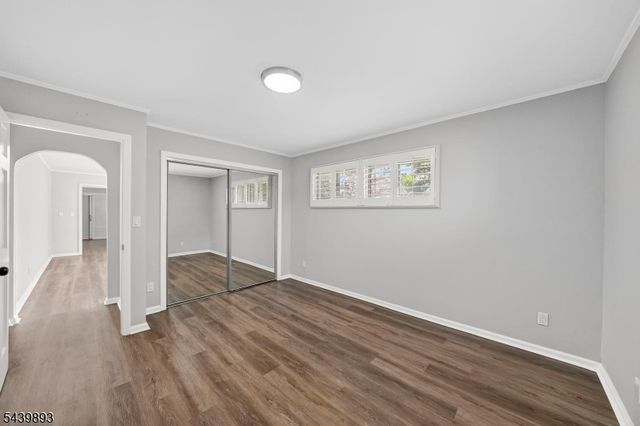 3 Fulper Pl, Clinton Twp., NJ 08809