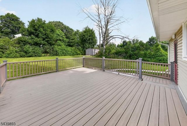 3 Fulper Pl, Clinton Twp., NJ 08809