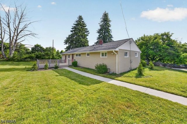 3 Fulper Pl, Clinton Twp., NJ 08809