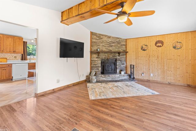 8135 State Road, Burtchville Twp, MI 48059