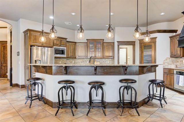 1813 NW 193rd Circle, Edmond, OK 73012