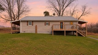 3796 Highway 49, W, Charlotte, TN 37036