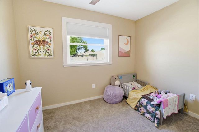 4554 S Vermont AVENUE, Saint Francis, WI 53235