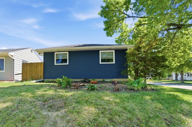 4554 S Vermont AVENUE, Saint Francis, WI 53235