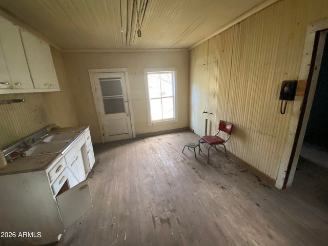 123 Star Avenue, Bisbee, AZ 85603