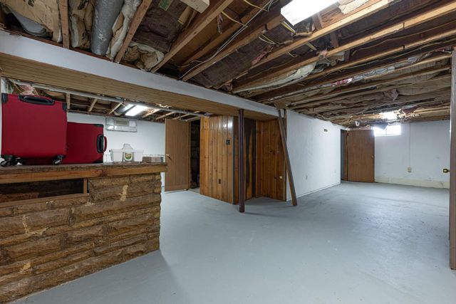 515 N Clairmont Avenue, Springfield, OH 45503