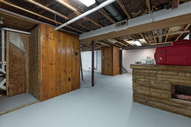 515 N Clairmont Avenue, Springfield, OH 45503