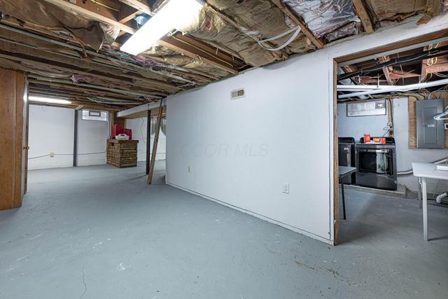 515 N Clairmont Avenue, Springfield, OH 45503