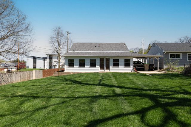 515 N Clairmont Avenue, Springfield, OH 45503