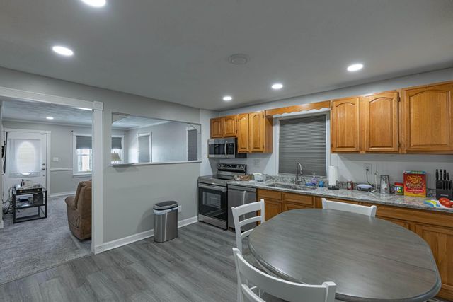 515 N Clairmont Avenue, Springfield, OH 45503