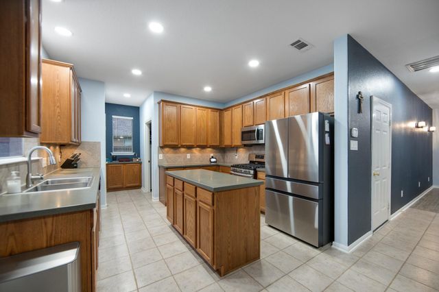 19414 Camellia Bend Circle, Spring, TX 77379