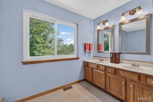 2772 Santa Ynez Drive, St Charles, MO 63303