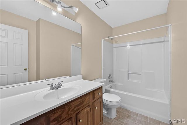 2772 Santa Ynez Drive, St Charles, MO 63303