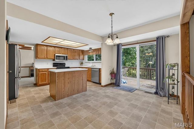 2772 Santa Ynez Drive, St Charles, MO 63303
