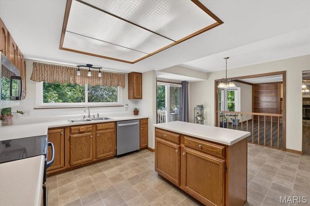 2772 Santa Ynez Drive, St Charles, MO 63303