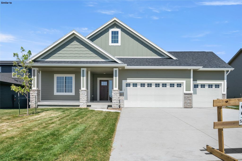 5624 163rd Street, Urbandale, IA 50323