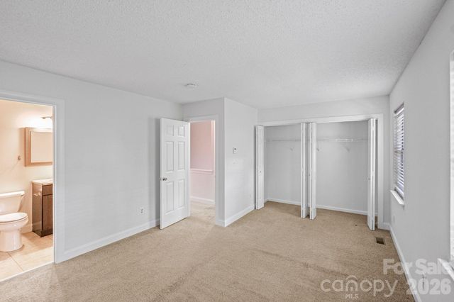 9710 Old Gate Drive, Matthews, NC 28105
