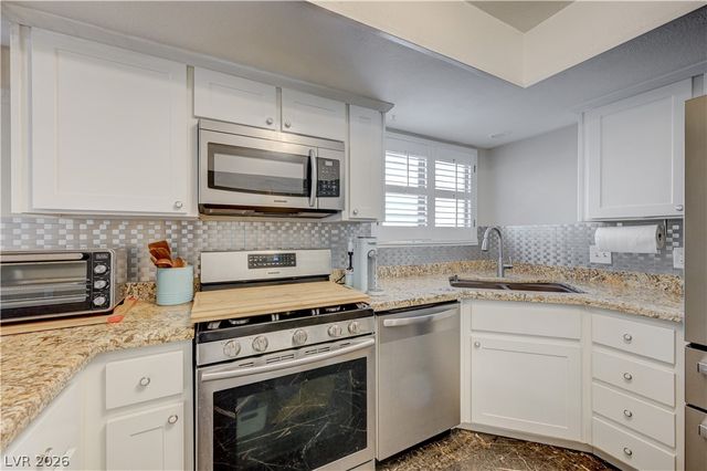 2231 Marlboro Drive, Henderson, NV 89014