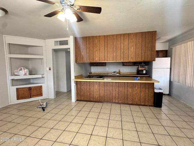 3525 W MARYLAND Avenue, Phoenix, AZ 85019