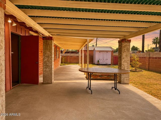 3525 W MARYLAND Avenue, Phoenix, AZ 85019
