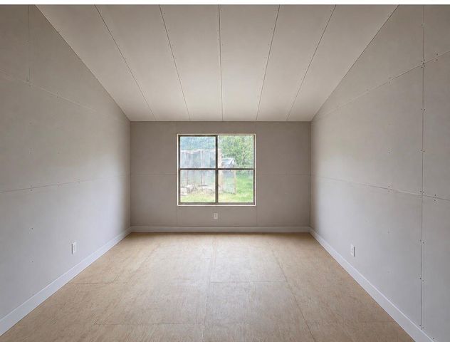 606 Pine Tree Road, Huntsville, TX 77320